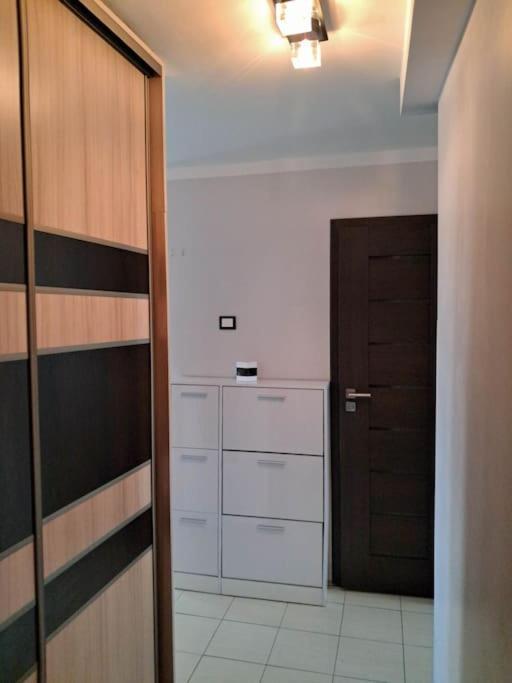 Apartament Na 4 Pietrze ノヴィ・タルク エクステリア 写真